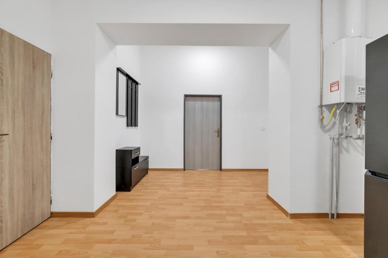The Dante Apartments 1988, City Centre Cheb Bagian luar foto
